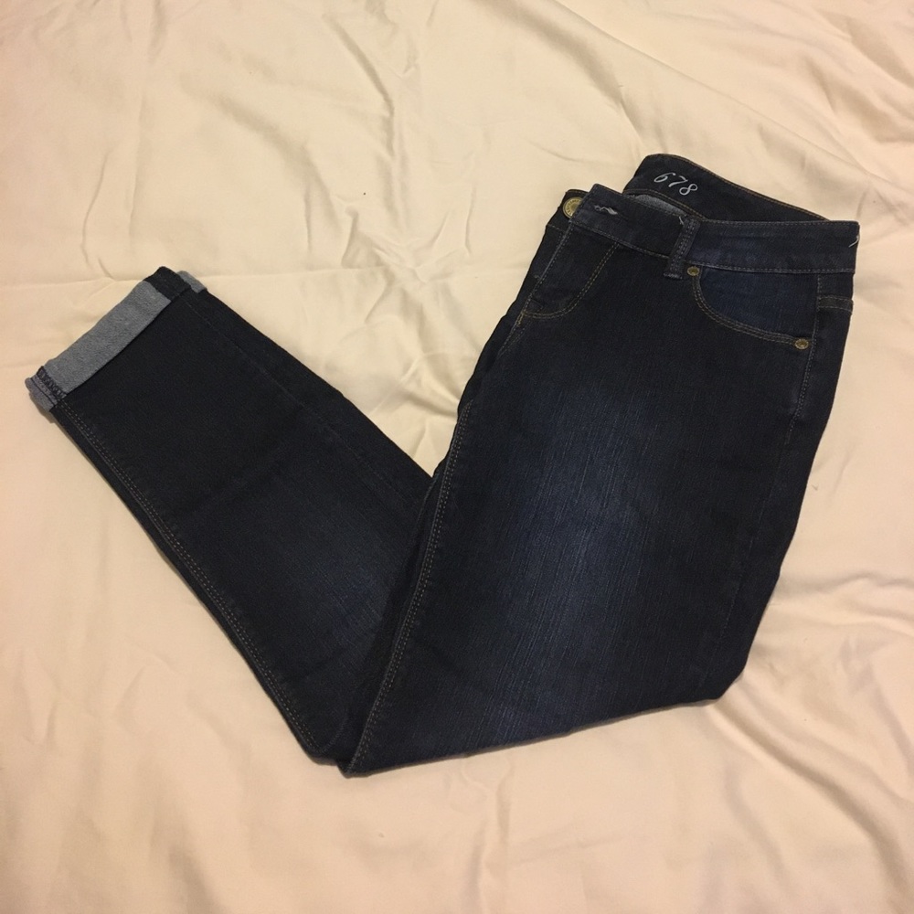 The Limited 678 skinny crop